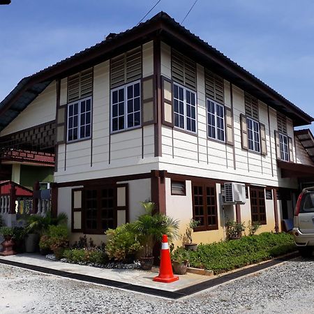 Hotel Teratak Opah Kamunting à Taiping Extérieur photo